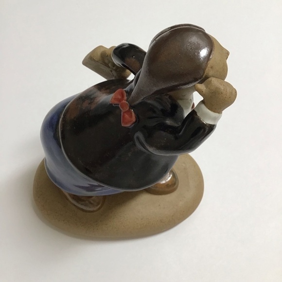 Rodo Padilla Mexican Artist Signed Sculpture Ceramic Girl Boss Woman on Phone - Picture 5 of 16